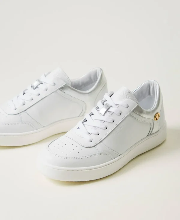 baskets_en_cuir_avec_inse_2.webp Chaussures Plates | Baskets*TWINSET Milano Baskets En Cuir Avec Insertions Lamées Bicolore Blanc Optique/Argent