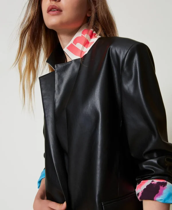blazer_myfo_effet_cuir_5.webp Blousons Et Doudounes | Blazers*TWINSET Milano Blazer MYFO Effet Cuir Noir