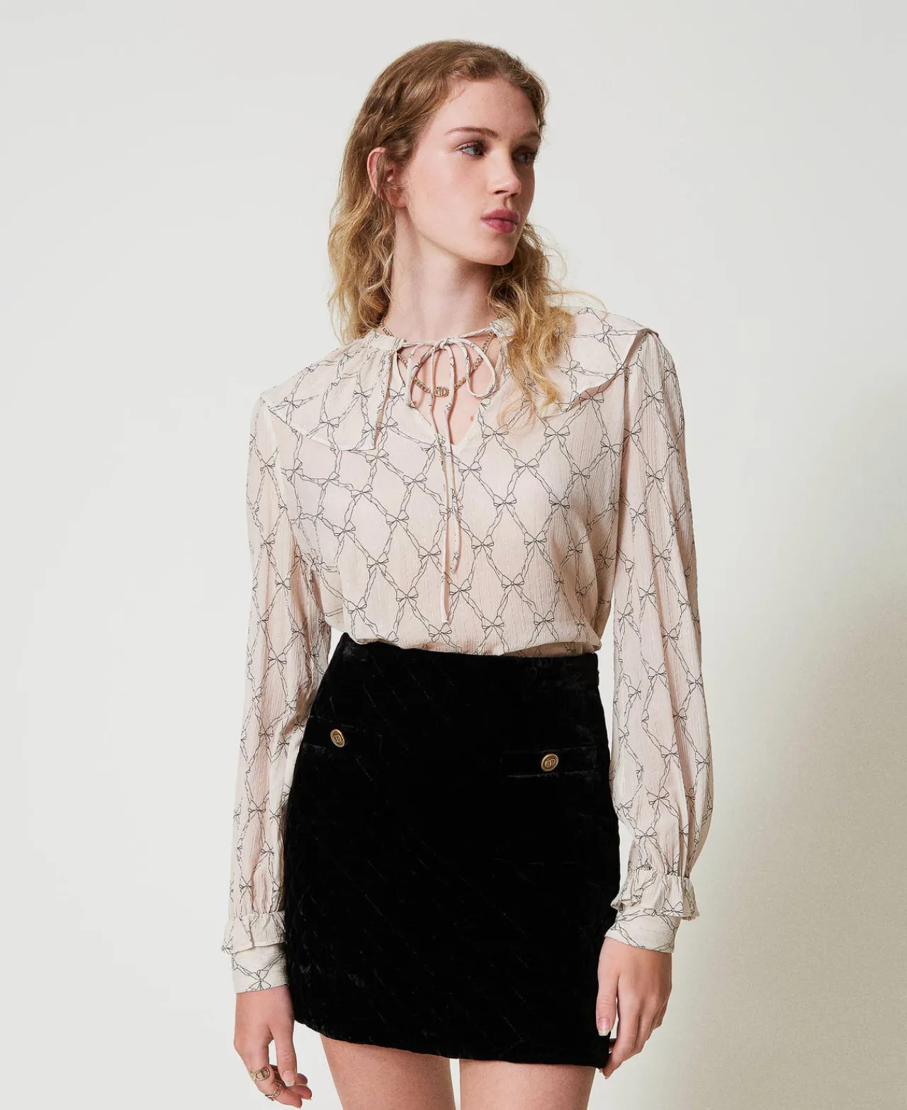 Blouses Et Chemises*TWINSET Milano Blouse En Crépon Avec Imprimé Nœuds Imprimé Nœuds Blanc « White Cream »/Noir
