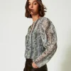 blouse_en_crpon_avec_impr_2.webp Blouses Et Chemises*TWINSET Milano Blouse En Crépon Avec Imprimé Serpent Imprimé Soft Serpent