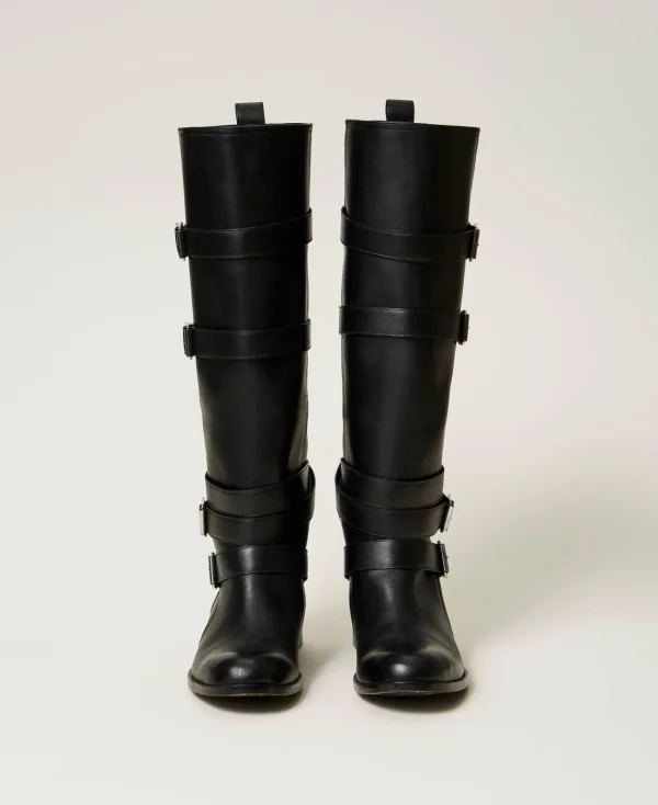bottes_en_cuir_avec_bride_4.webp Chaussures Plates | Bottes Et Bottines*TWINSET Milano Bottes En Cuir Avec Brides Noir