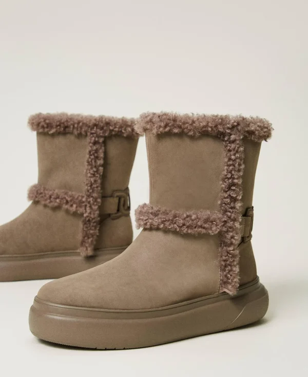 Chaussures Plates | Bottes Et Bottines*TWINSET Milano Bottines Avec Détails En Fausse Fourrure Beige Taupe