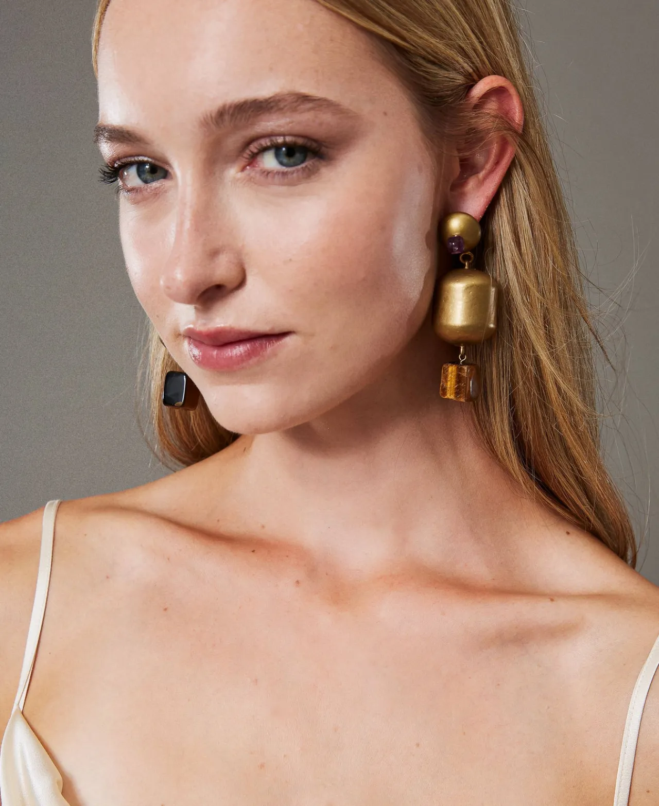 boucle_doreille_avec_lmen_0.webp Bijoux*TWINSET Milano Boucle D’oreille Avec éléments En Métal Et Pierre Coffee Chocolate