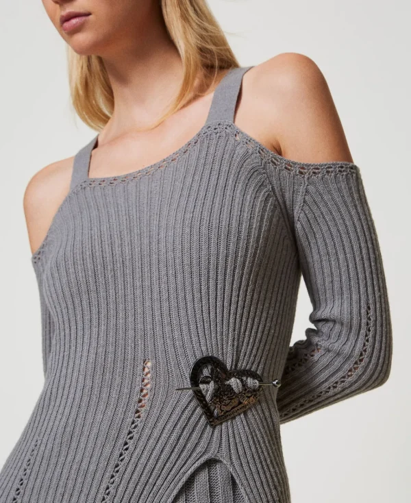 Bijoux*TWINSET Milano Broche En Cœur Avec Fleur Gris Canon de fusil