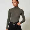 ceinture_rversible_en_cui_1-1.webp Ceintures*TWINSET Milano Ceinture Réversible En Cuir Avec Oval T Bicolore Gris Anthracite/Noir