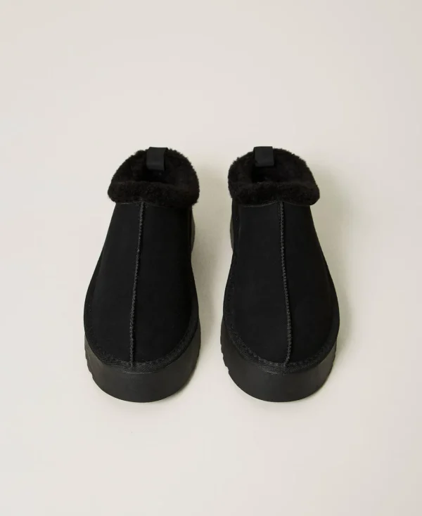 chaussures_mules_avec_fau_4.webp Chaussures Plates*TWINSET Milano Chaussures Mules Avec Fausse Fourrure Noir