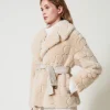 Manteaux Et Trenchs*TWINSET Milano Manteau Court En Fausse Fourrure Avec Oval T Blanc « White Cream »