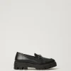 mocassins_en_cuir_avec_ov_0.webp Chaussures*TWINSET Milano Mocassins En Cuir Avec Oval T Noir