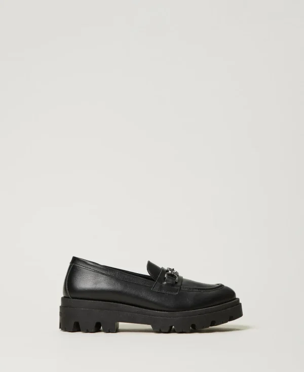 mocassins_en_cuir_avec_ov_0.webp Chaussures*TWINSET Milano Mocassins En Cuir Avec Oval T Noir