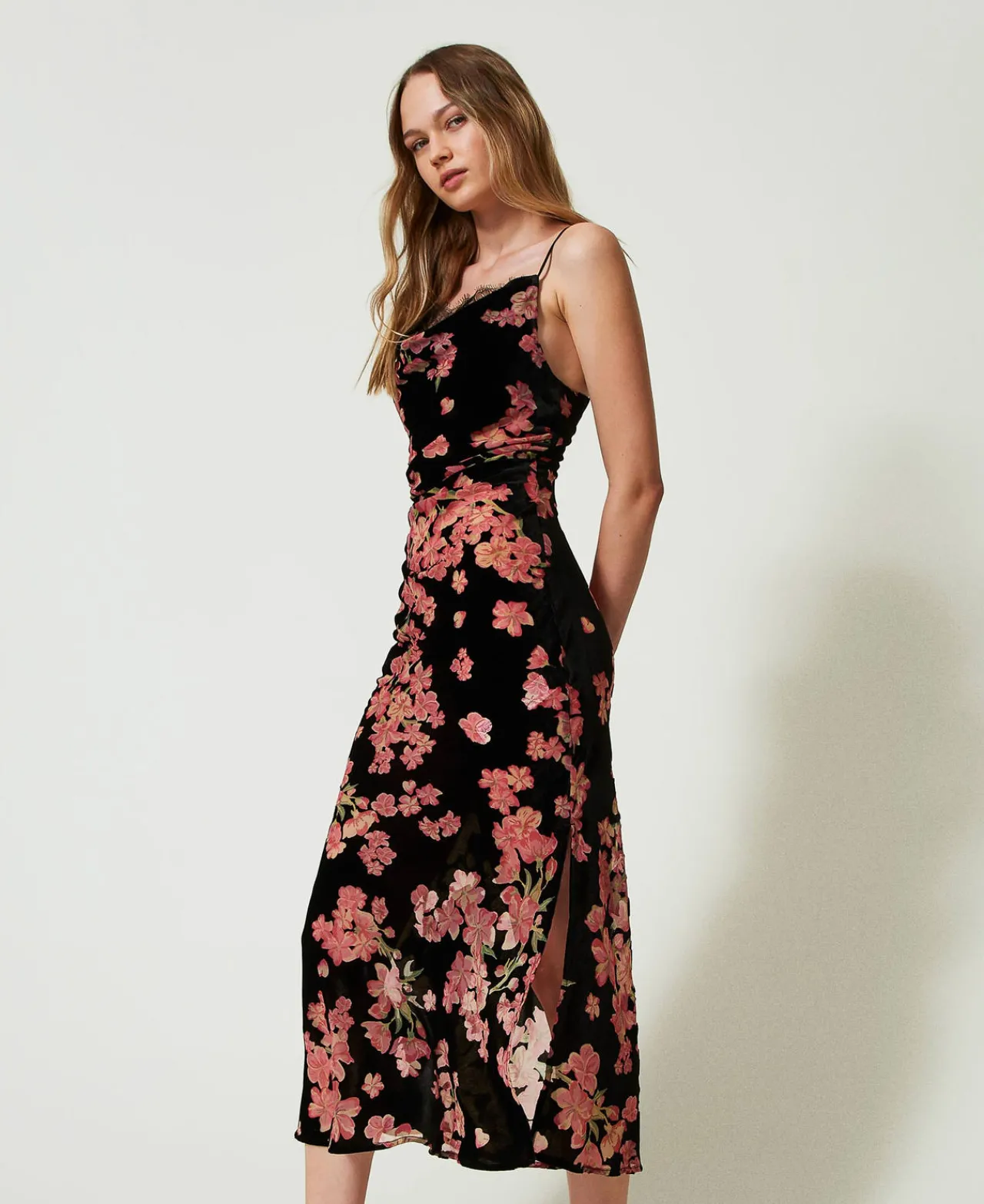 Sous-Vêtements Et Vêtements De Nuit*TWINSET Milano Nuisette En Velours Dévoré Floral Multicolore Blooming