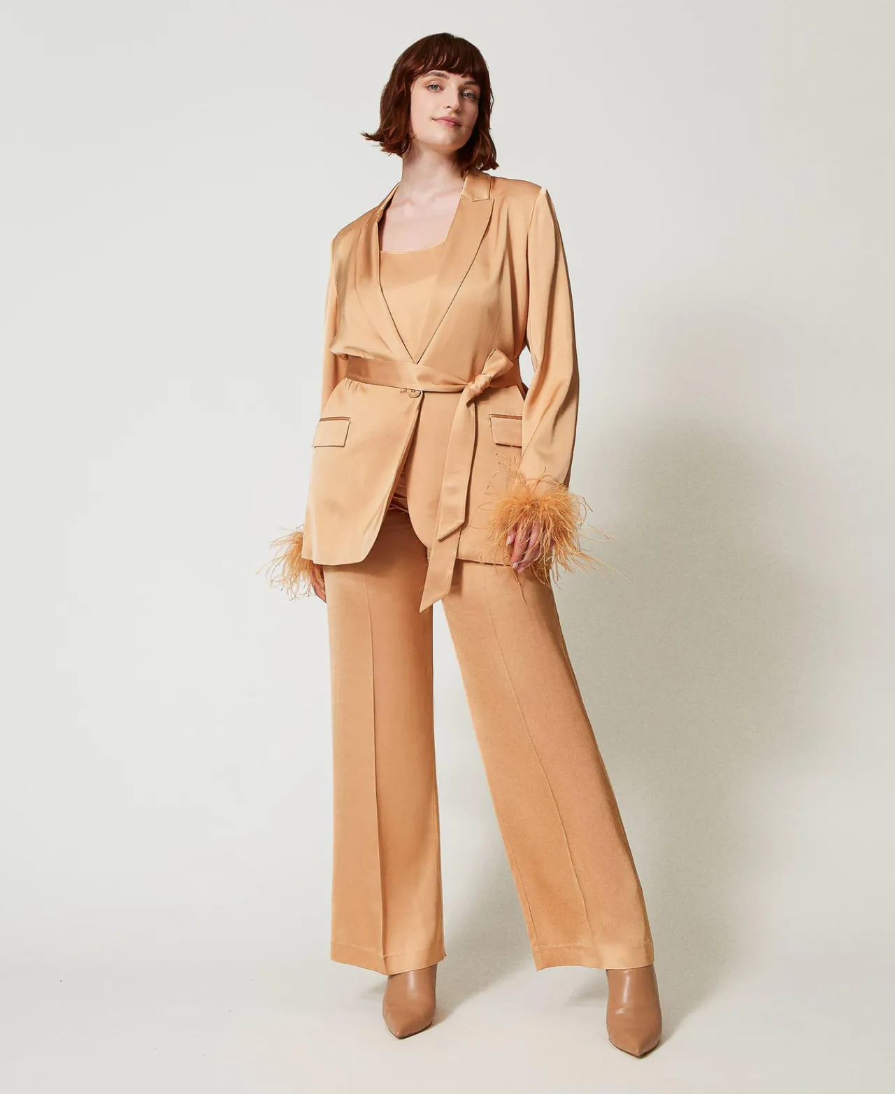 pantalon_droit_en_satin_0.webp Pantalons Droits Et Cigarette | Pantalons Élégants*TWINSET Milano Pantalon Droit En Satin Orange « Bubbly »