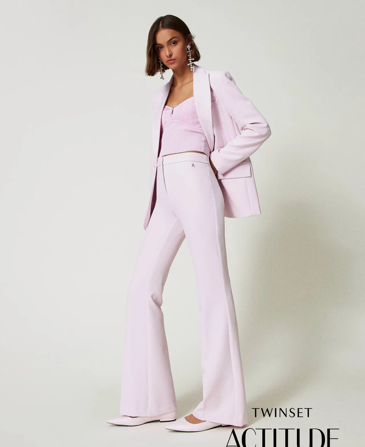 pantalon_vas_avec_crpe_ca_0.webp Pantalons Évasés*TWINSET Milano Pantalon évasé Avec Crêpe Cady Rose « Pink Tulle »