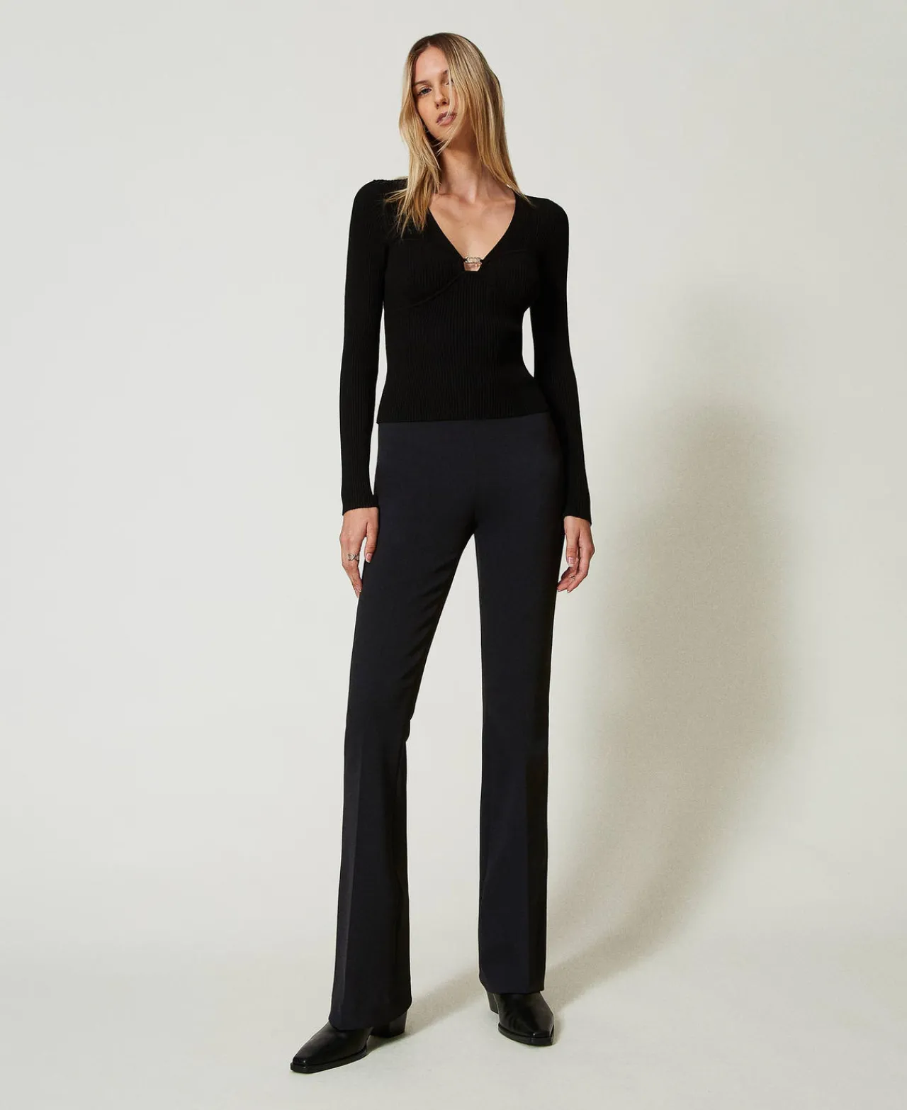 pantalon_vas_taille_haute_0.webp Pantalons Évasés*TWINSET Milano Pantalon évasé Taille Haute Noir