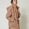 parka_en_drap_fronc_2.webp Manteaux Et Trenchs*TWINSET Milano Parka En Drap Froncé Marron « Beaver »