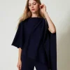 poncho_asymtrique_en_mail_0.webp Ponchos*TWINSET Milano Poncho Asymétrique En Maille Bleu Blackout