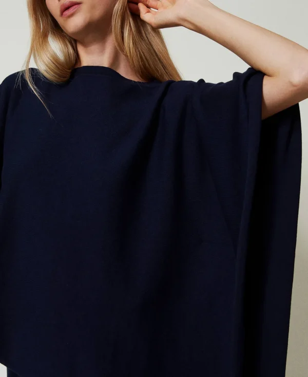 poncho_asymtrique_en_mail_4.webp Ponchos*TWINSET Milano Poncho Asymétrique En Maille Bleu Blackout