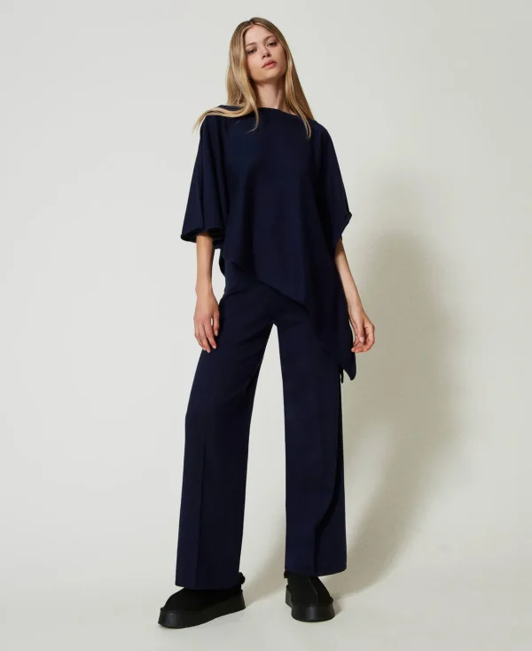 poncho_asymtrique_en_mail_5.webp Ponchos*TWINSET Milano Poncho Asymétrique En Maille Bleu Blackout