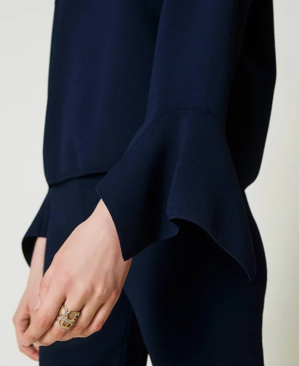 pull_rasducou_avec_volant_4.webp Pulls Et Cardigans*TWINSET Milano Pull Ras-du-cou Avec Volant Indigo