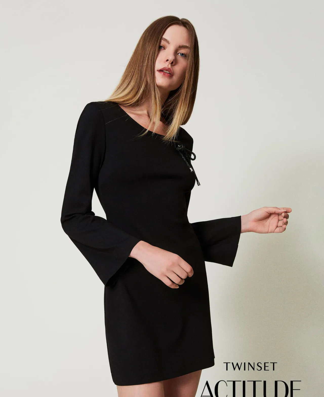 Robes Courtes*TWINSET Milano Robe Courte Avec Broche Strassée Noir