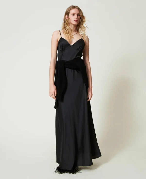 robe_longue_nuisette_avec_5.webp Robes De Cérémonie | Robes Élégantes*TWINSET Milano Robe Longue Nuisette Avec Pull Noir