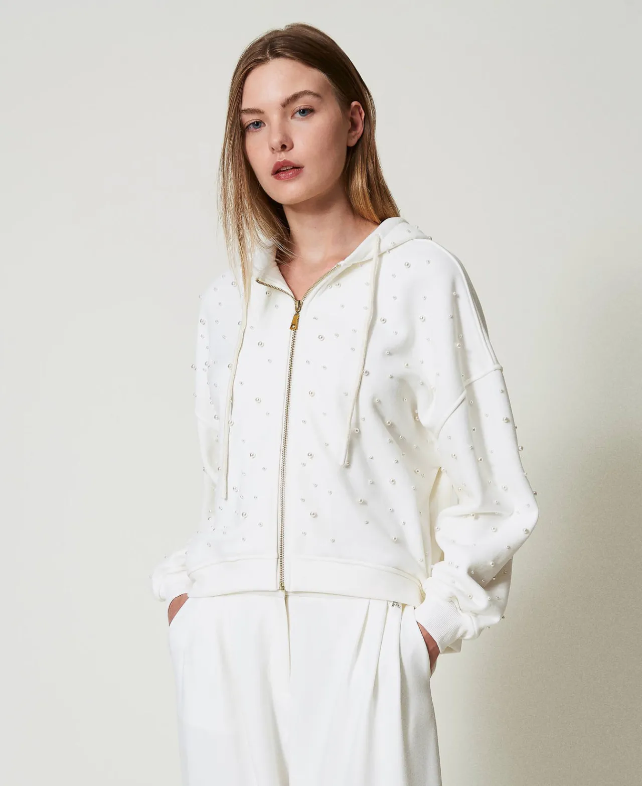 Sweat-Shirts*TWINSET Milano Sweat-shirt Asymétrique Avec Perles Blanc Antique White