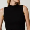 top_en_maille_avec_strass_4.webp T-Shirts Et Tops*TWINSET Milano Top En Maille Avec Strass Dégradés Noir